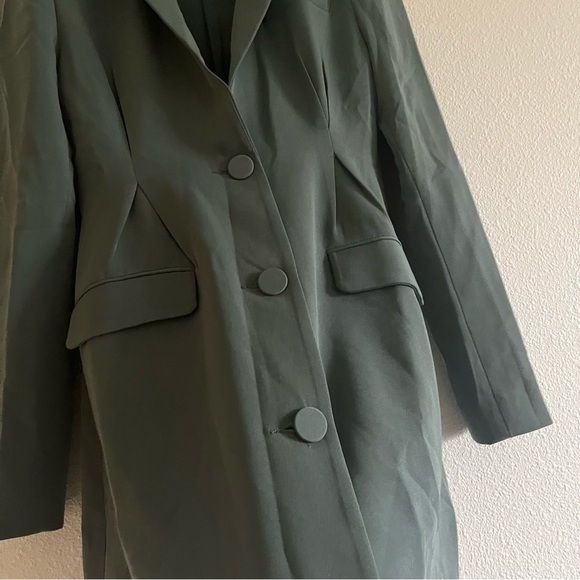 RNWY Mel Blazer Dress in Green Size Medium / US 6 - Picture 8 of 12